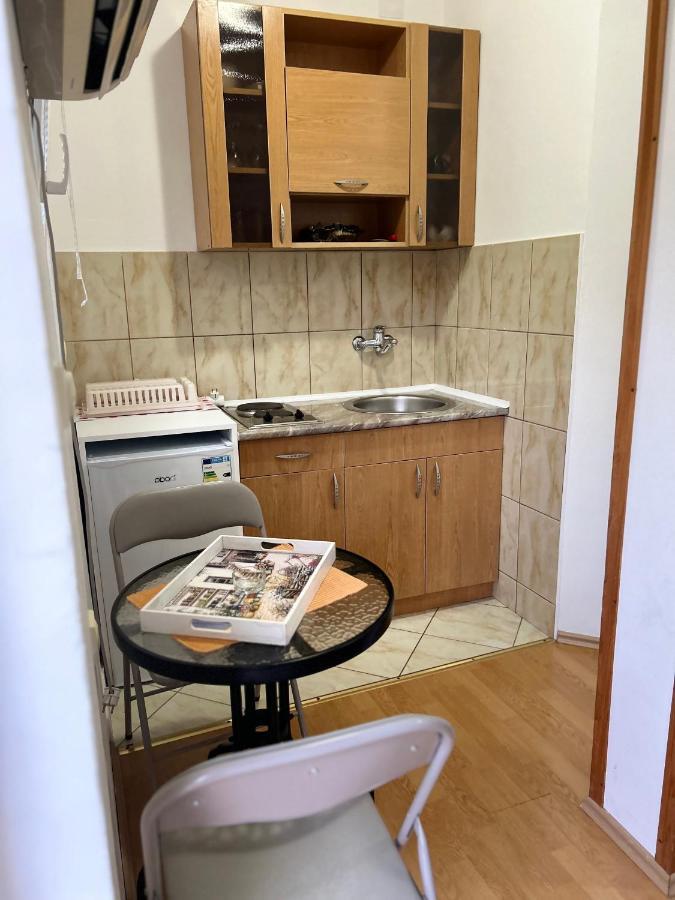 Lazarus Bigova Apartments 티바트 외부 사진